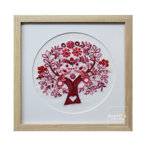 Poster-Frame-กรอบรูป-กรอบโปสเตอร์-กรอบโฆษณา-Picture-Frame-Custom-Framing